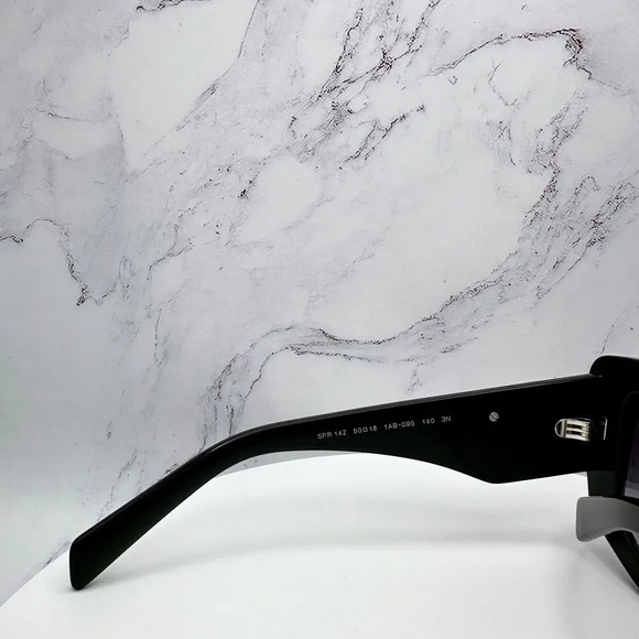 Prada Sunglasses Black Square Oversized Triangle Logo Italy Gradient Lens - Picture 15 of 16